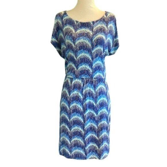 Lilly Pulitzer Dresses & Skirts - Lilly Pulitzer Cap Sleeve Boat Neck Blouson Top Scallop Pattern Knit Dress Sz S